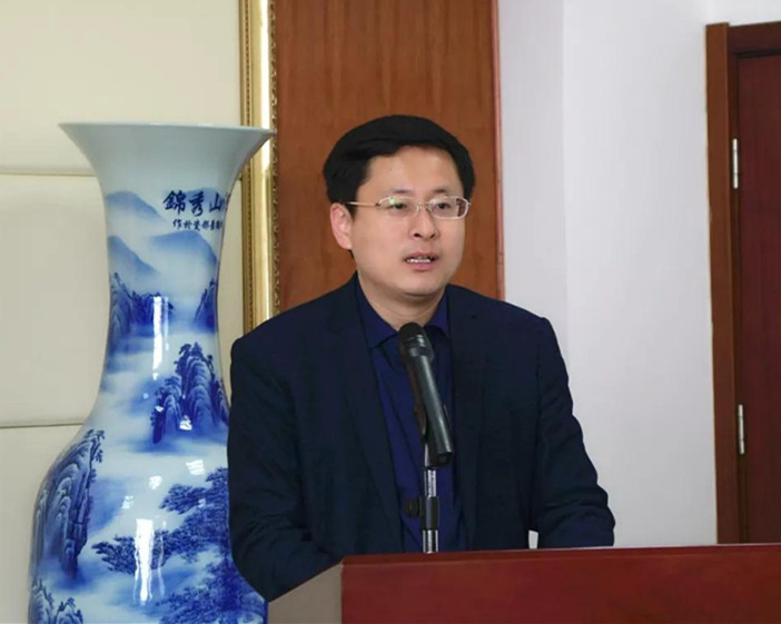 第一届产业学院创新发展论坛在红足—世足球网举行