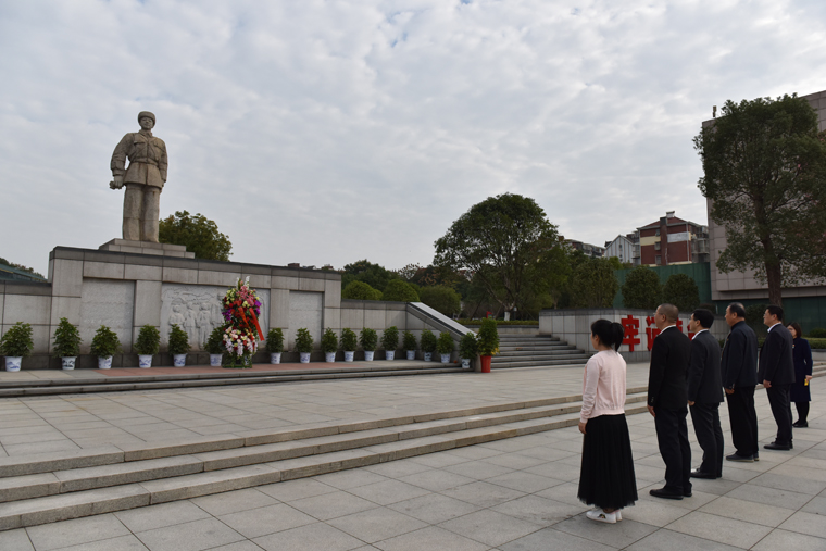 走进雷锋故乡   深入学习雷锋精神