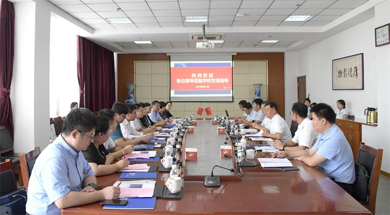 山东中医药大学一行来红足—世官网开展共建活动