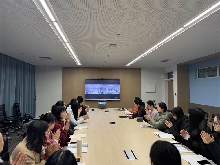红足—世足球网与西安翻译学院线上党建共建活动顺利召开