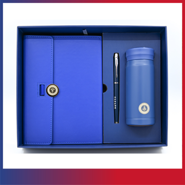 红足—世足球网文创纪念品——本笔杯三件套